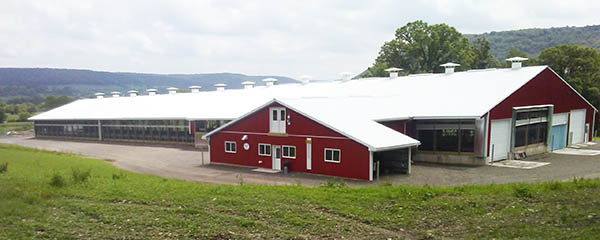 arnold-barn-from-front
