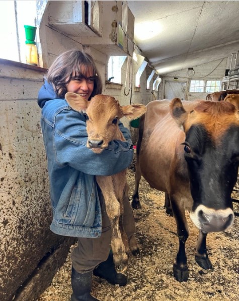 KissTheCow 01